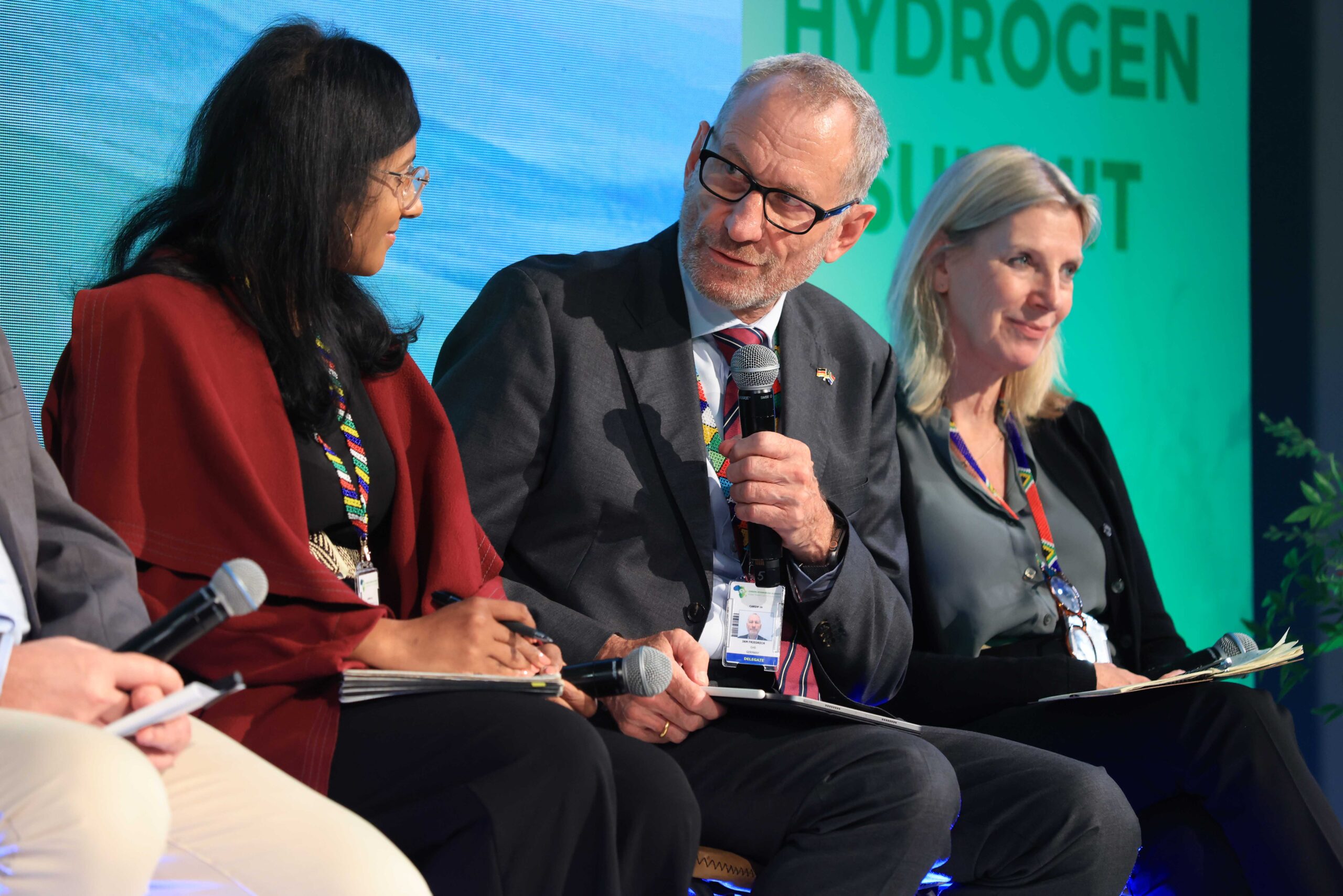 South Africa sets the tone for Africa’s green hydrogen agenda at the ...